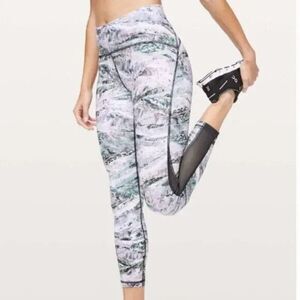 Lululemon‎ Size 4 Train Times HR Pant 25" Leggings Springscape Multi/Obsidian
